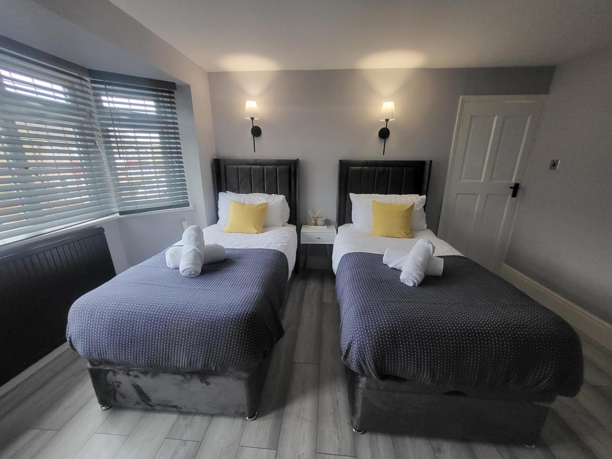 Villa Beautiful Newly Renovated House In Rainham Essex Exterior foto